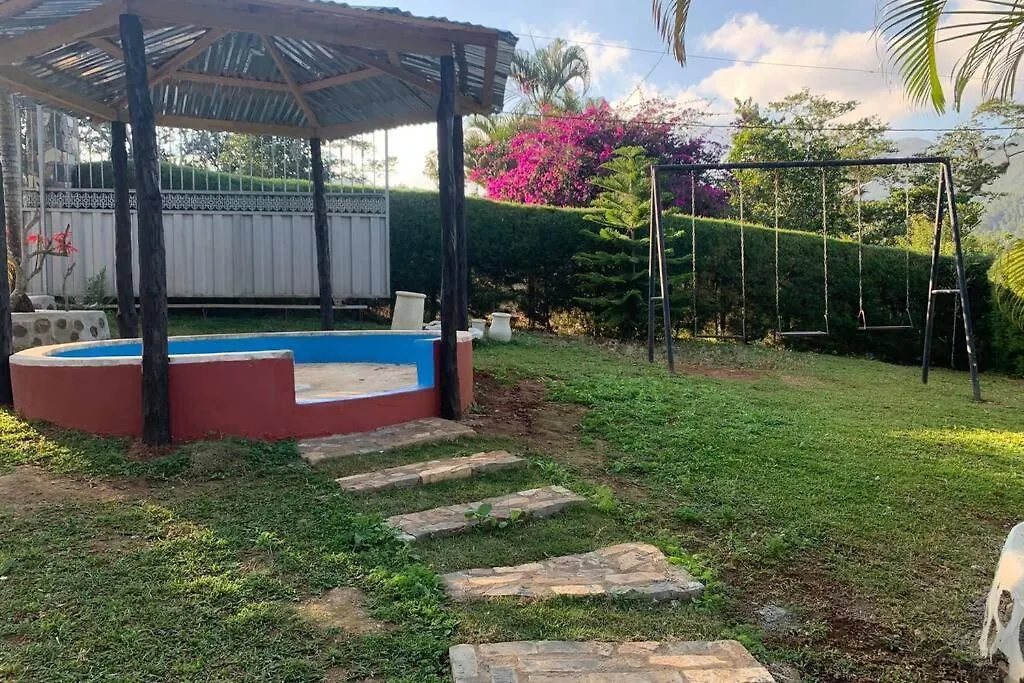 Cabana Rustica Capellan, El Oasis De La Relajacion Villa Jarabacoa 0*,
