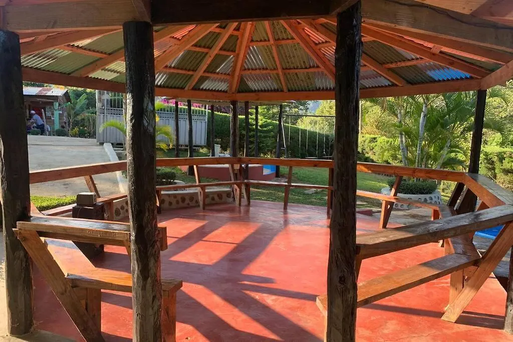 Cabana Rustica Capellan, El Oasis De La Relajacion Villa Jarabacoa